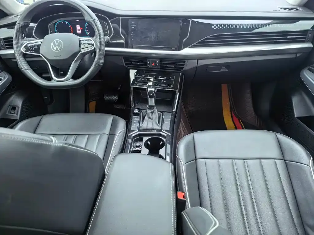Volkswagen Passat — фото 9