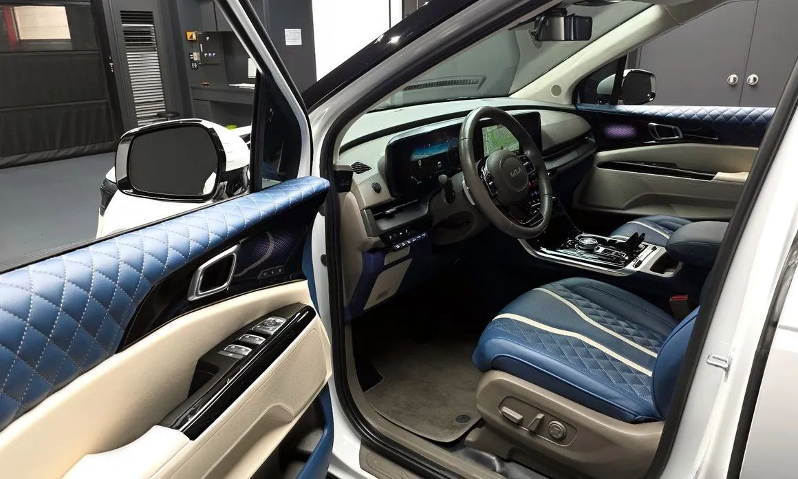 Kia Carnival — фото 10