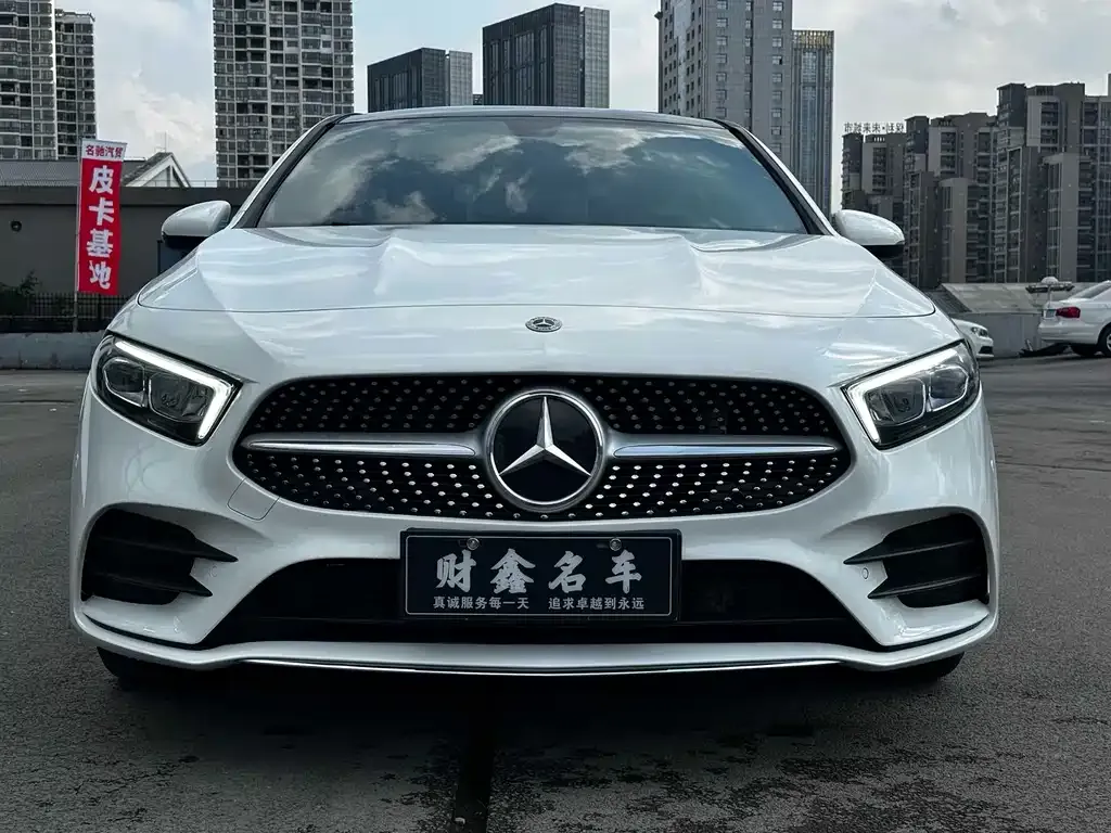 Mercedes-Benz A-Class — фото 9