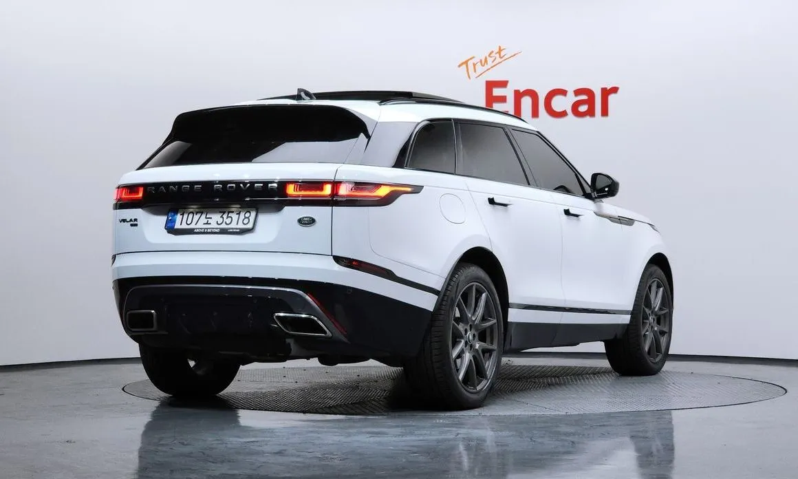 Land Rover Range Rover Velar — фото 3