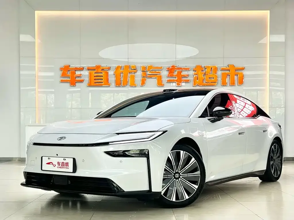 Toyota Platinum 7 — фото 1
