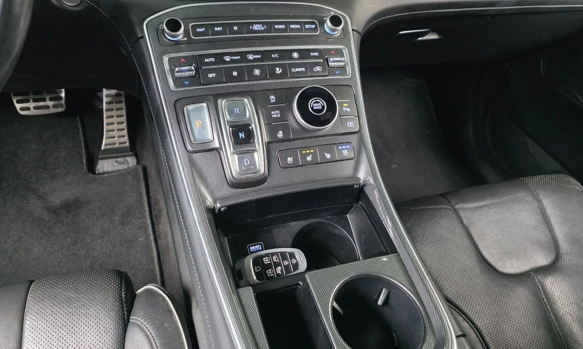 Hyundai Santafe — фото 6