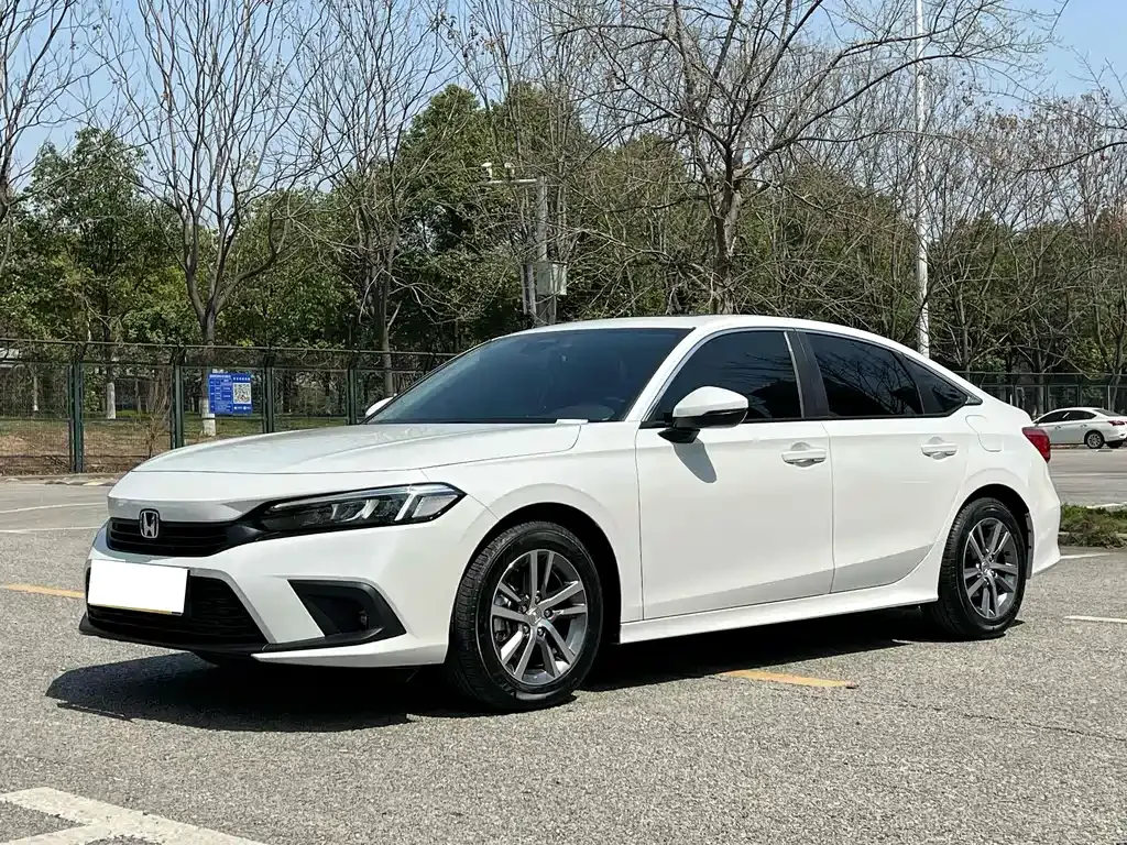 Honda Civic — фото 1