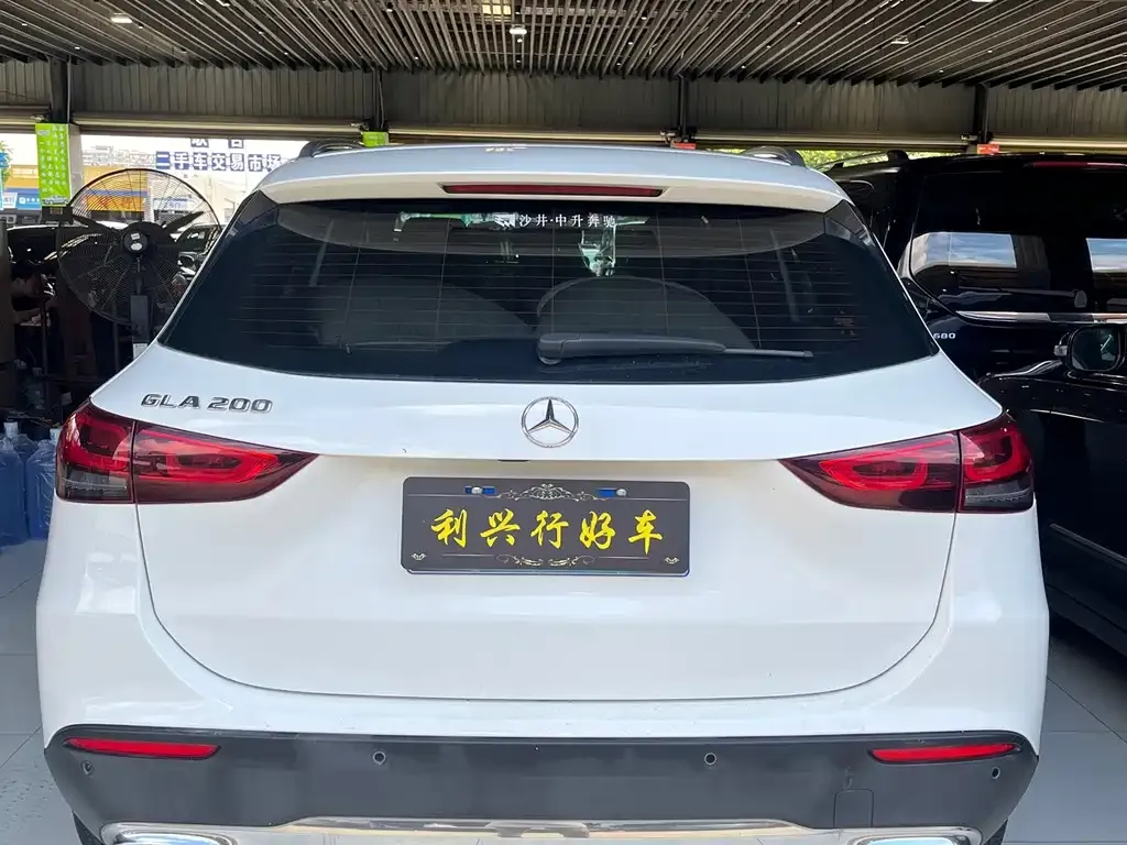 Mercedes-Benz GLA — фото 4