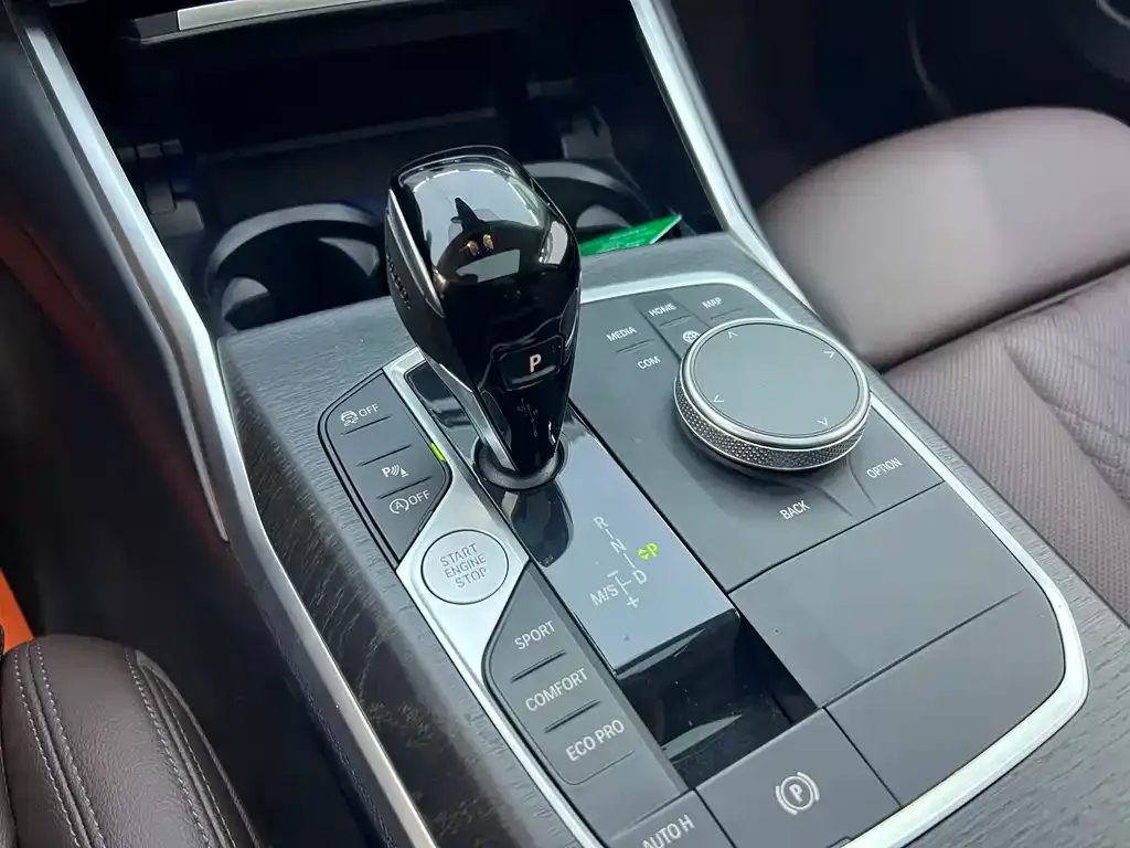 BMW 3 Series — фото 10