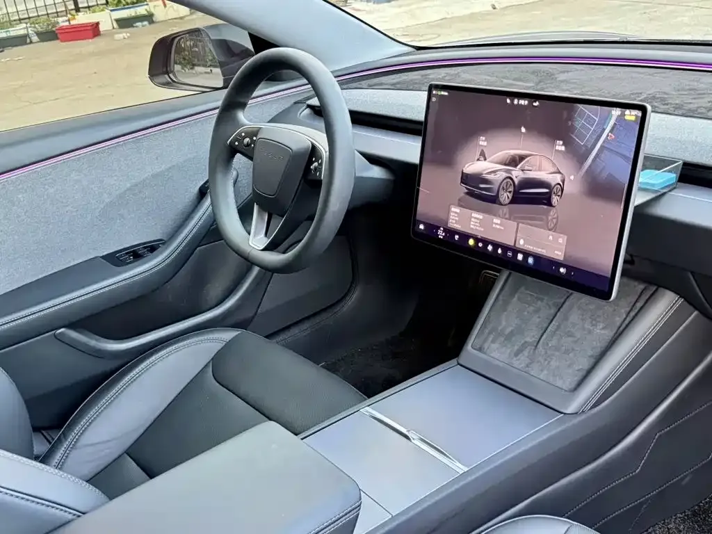 Tesla Model 3 — фото 5