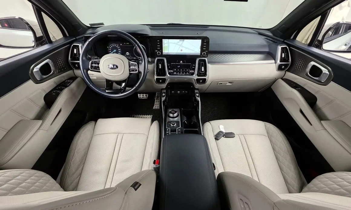 Kia Sorento — фото 10