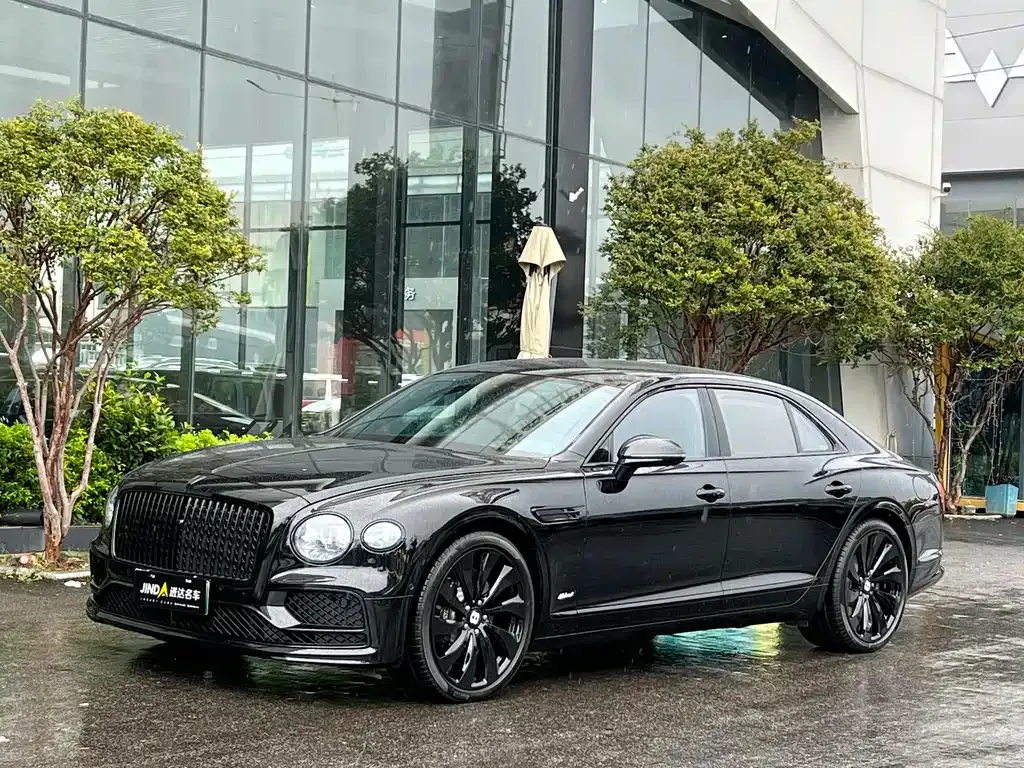 Bentley Flying Spur PHEV — фото 10
