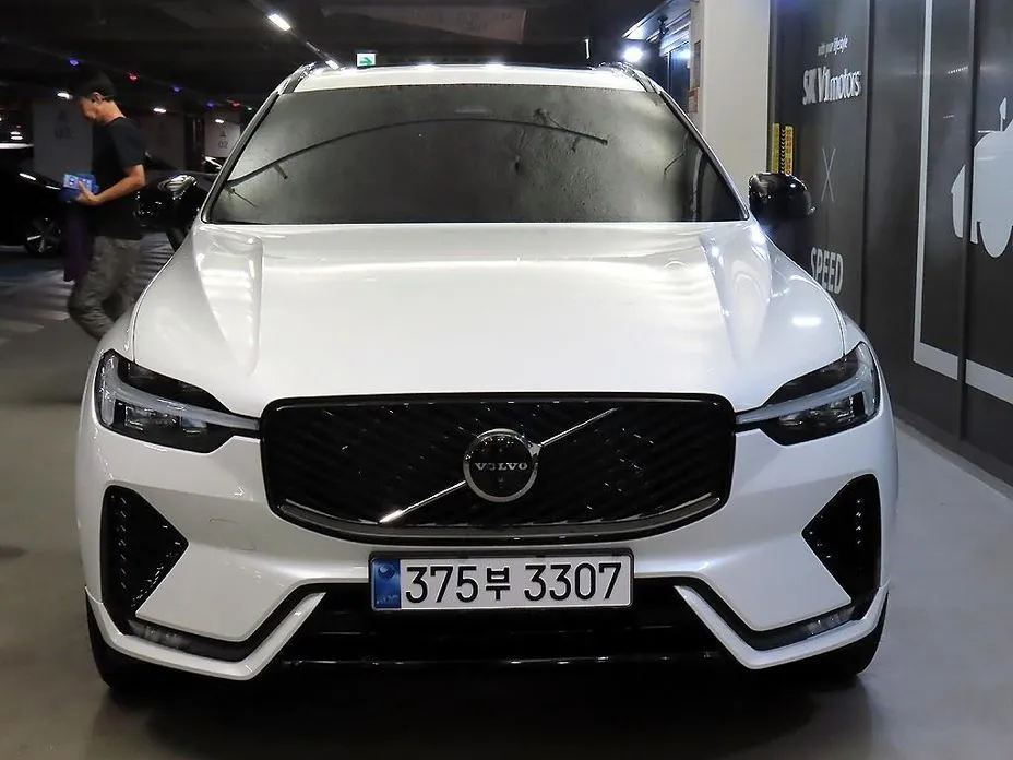 Volvo XC60 — фото 2