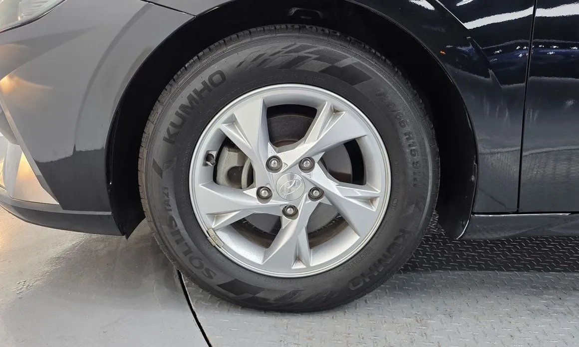 Hyundai AVANTE — фото 10