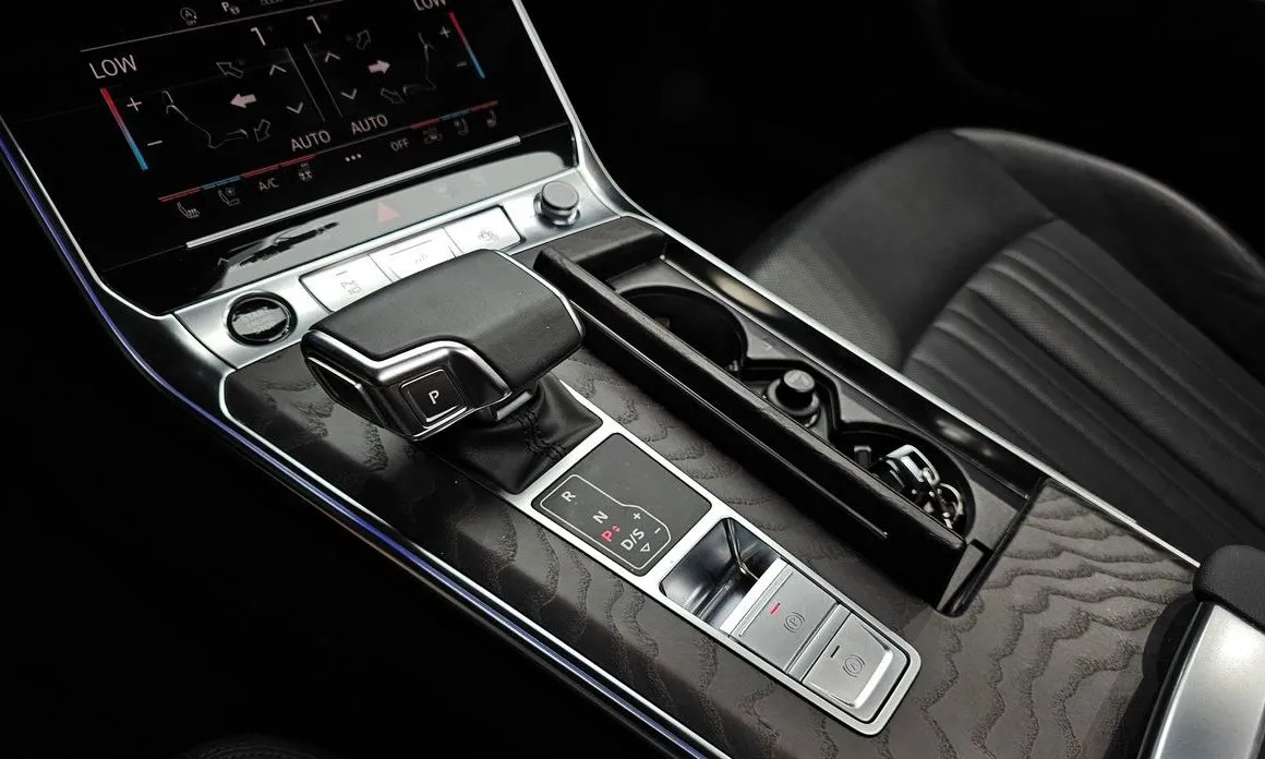 Audi A6 — фото 4