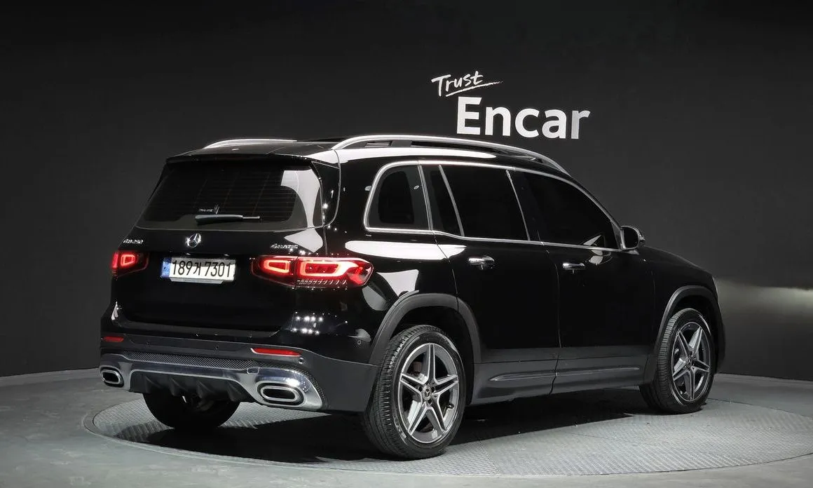 Mercedes-Benz GLB-Class — фото 10
