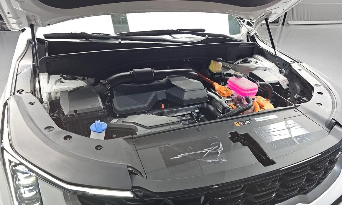 Kia Sorento — фото 6