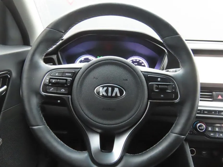Kia Niro — фото 6