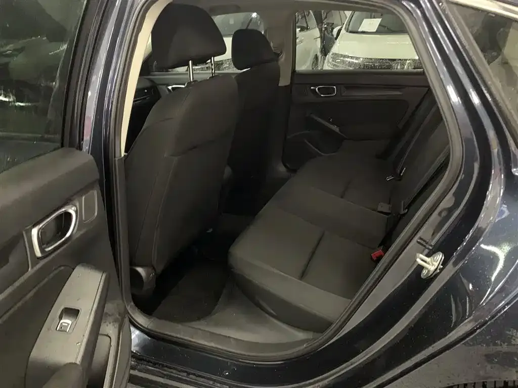 Honda Civic — фото 5