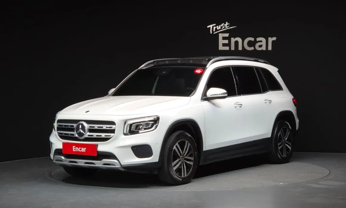 Mercedes-Benz GLB-Class — фото 1