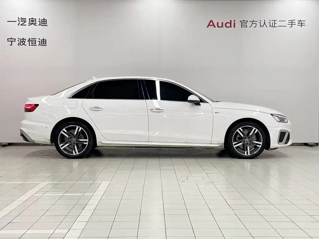 Audi A4L — фото 3