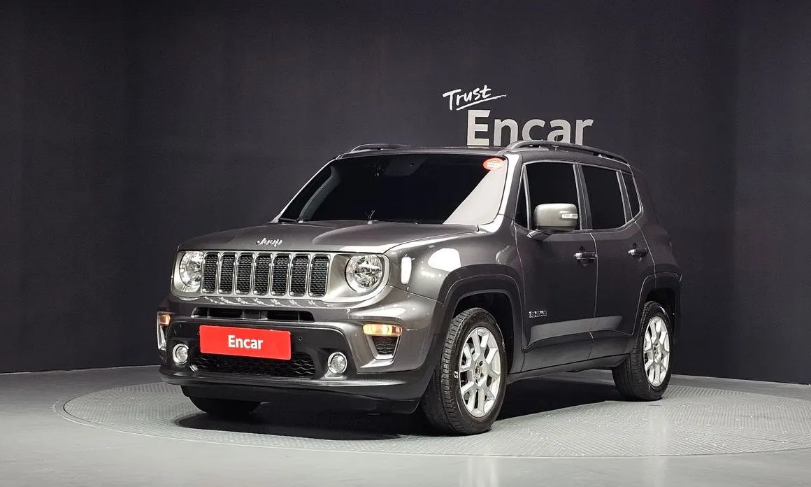 Jeep Renegade — фото 1