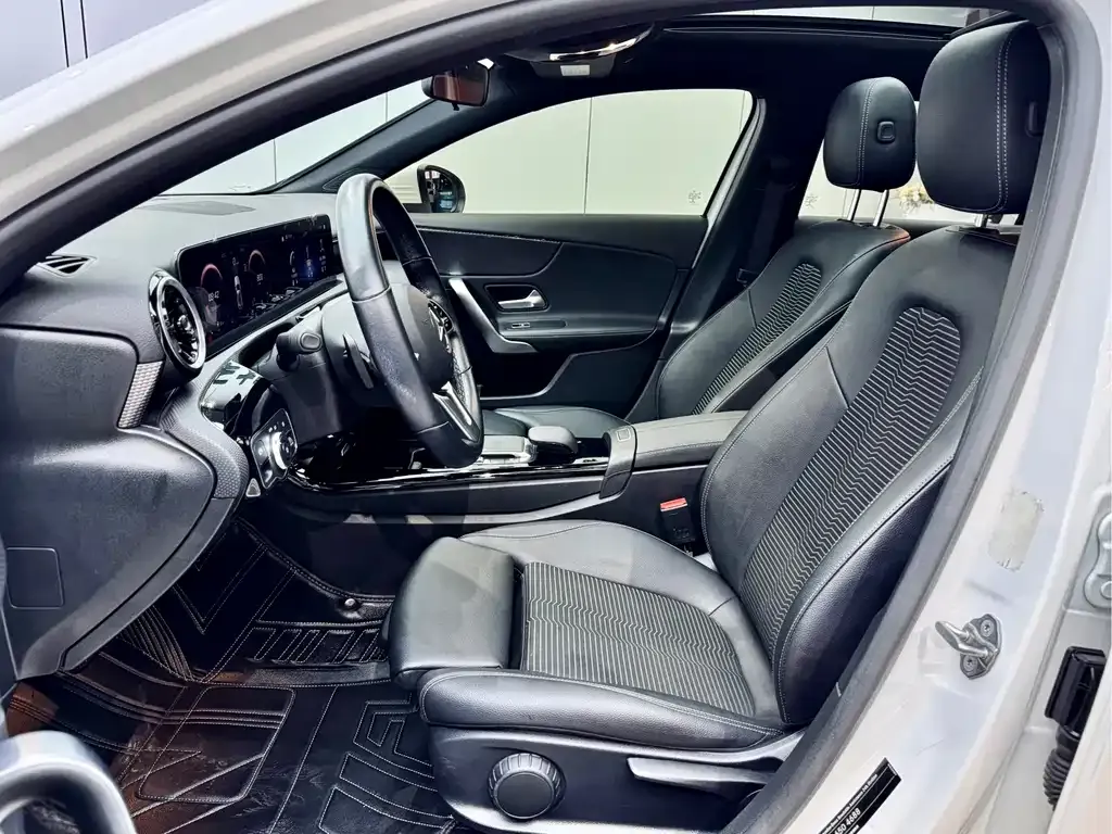 Mercedes-Benz A-Class (Import) — фото 4