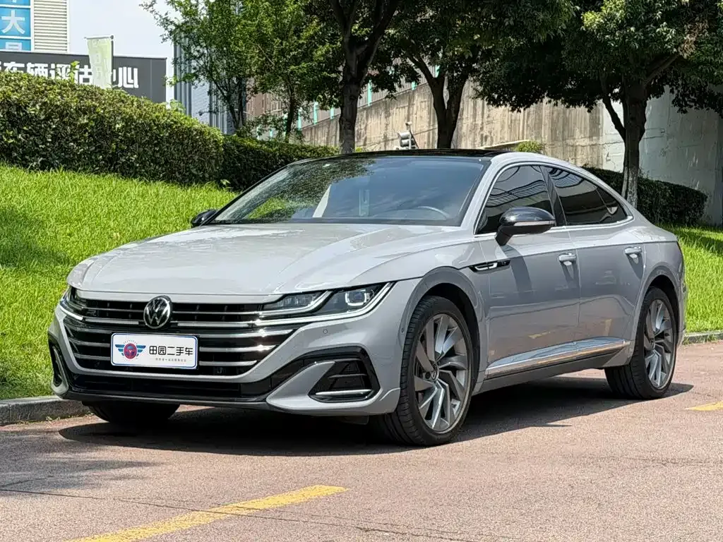 Volkswagen CC — фото 1