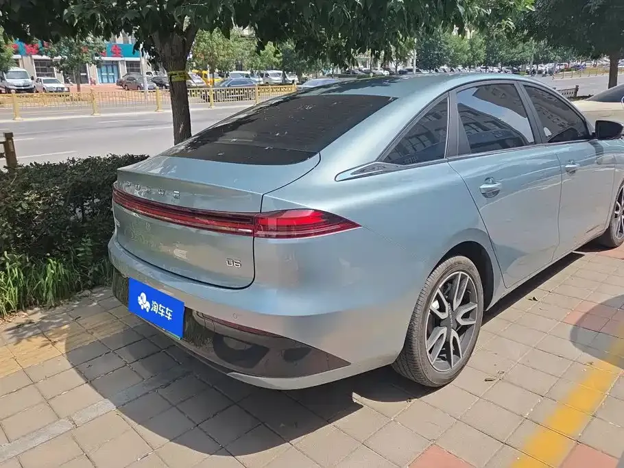 Roewe D6 — фото 5