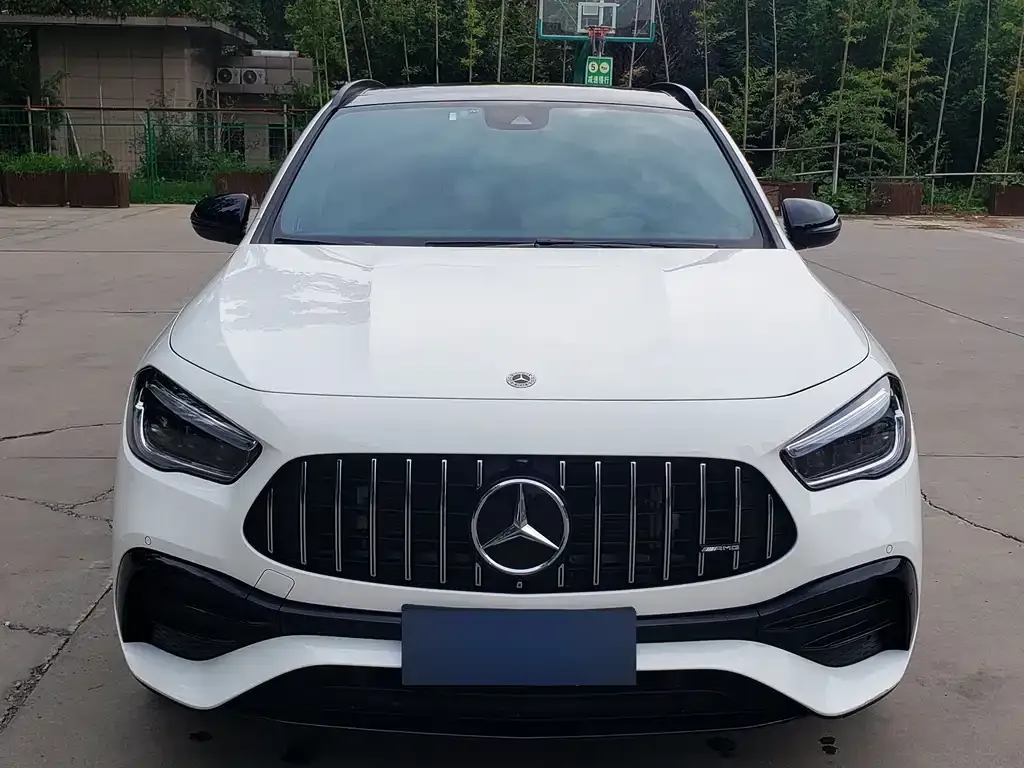 Mercedes-Benz GLA AMG — фото 6