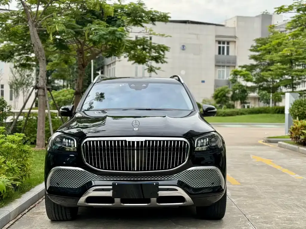Mercedes-Benz GLS — фото 4