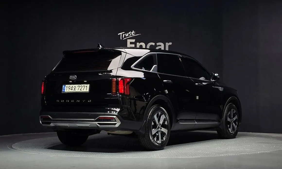 Kia Sorento — фото 3