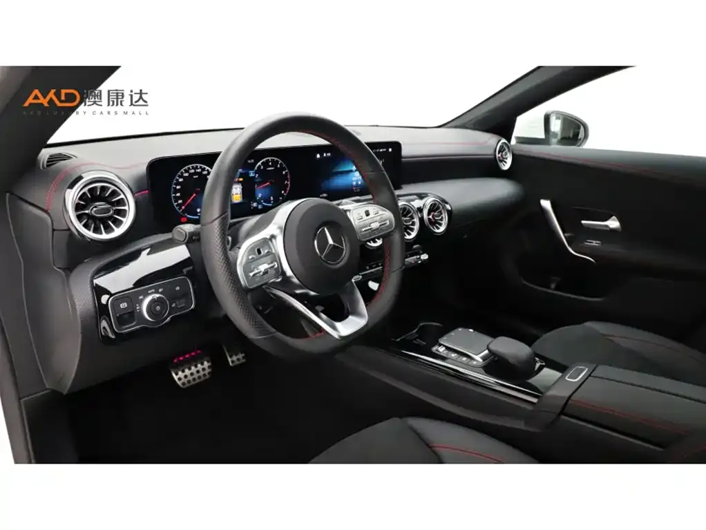 Mercedes-Benz CLA (Import) — фото 6