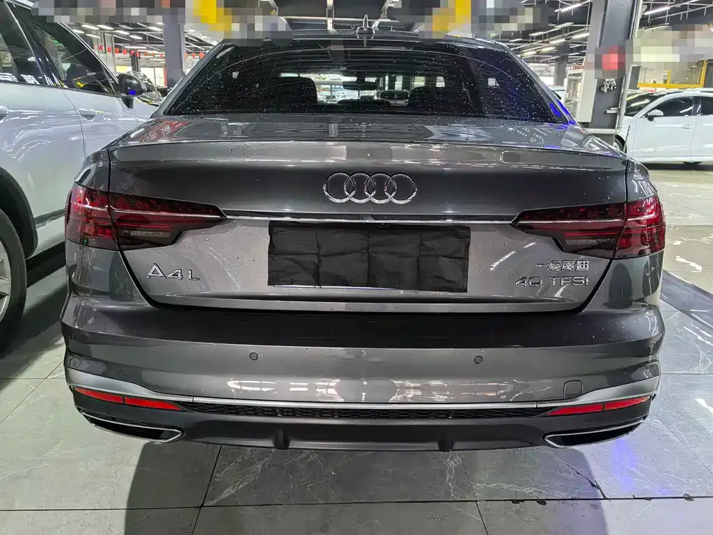 Audi A4L — фото 6