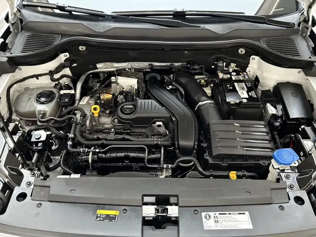 Volkswagen Tharu — фото 6