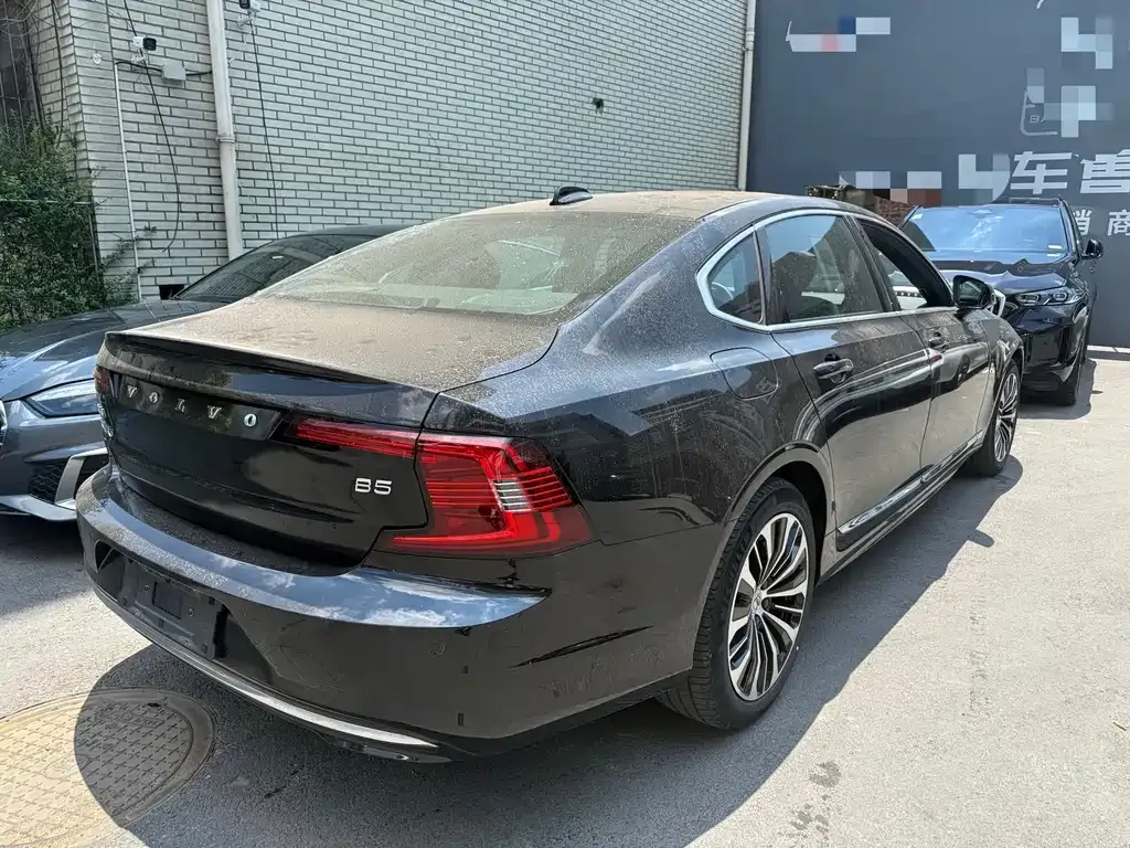 Volvo S90 — фото 9