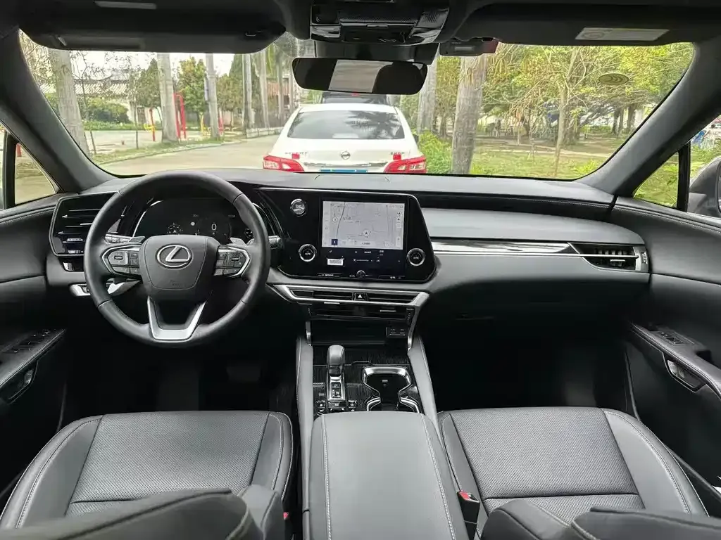 Lexus RX — фото 2