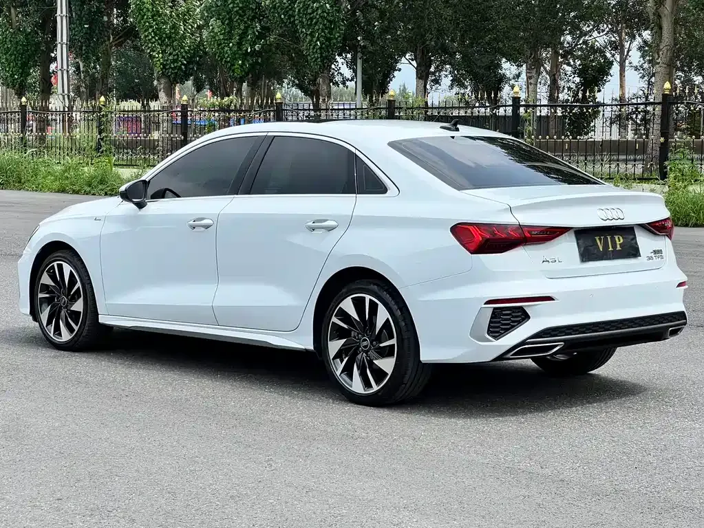 Audi A3 — фото 10