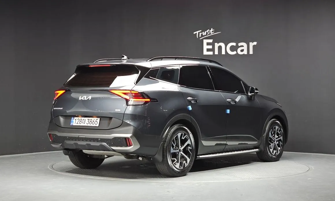 Kia Sportage — фото 8
