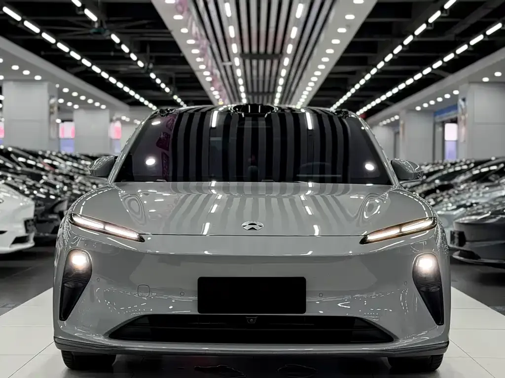 NIO ET5 — фото 4