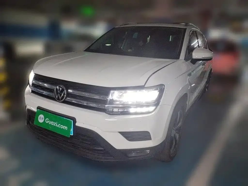 Volkswagen Tharu — фото 1