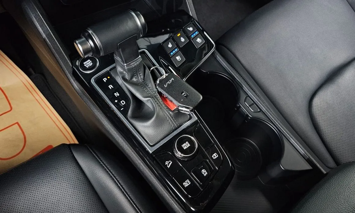 Kia Sportage — фото 9