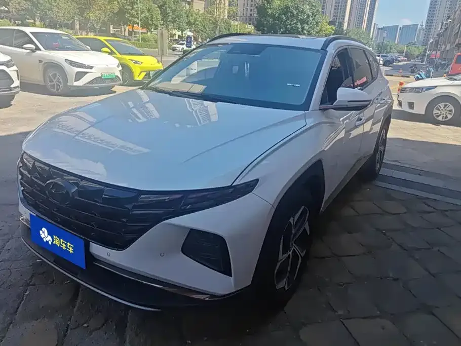 Hyundai Tucson — фото 1