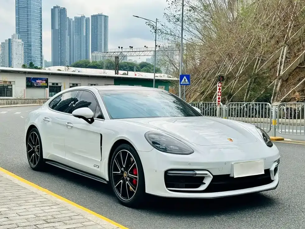 Porsche Panamera — фото 8
