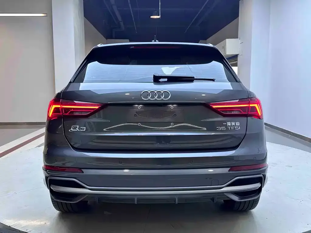 Audi Q3 — фото 3
