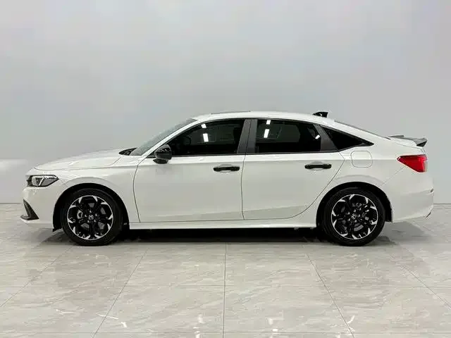 Honda Civic — фото 2