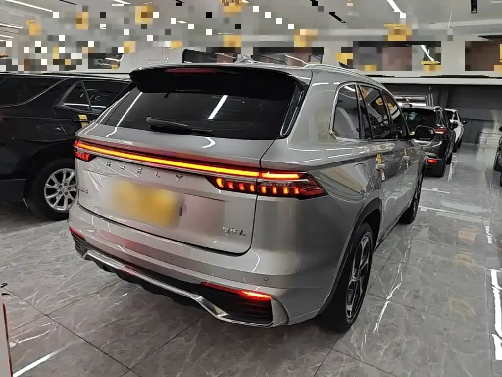 Geely Xingyue L — фото 3