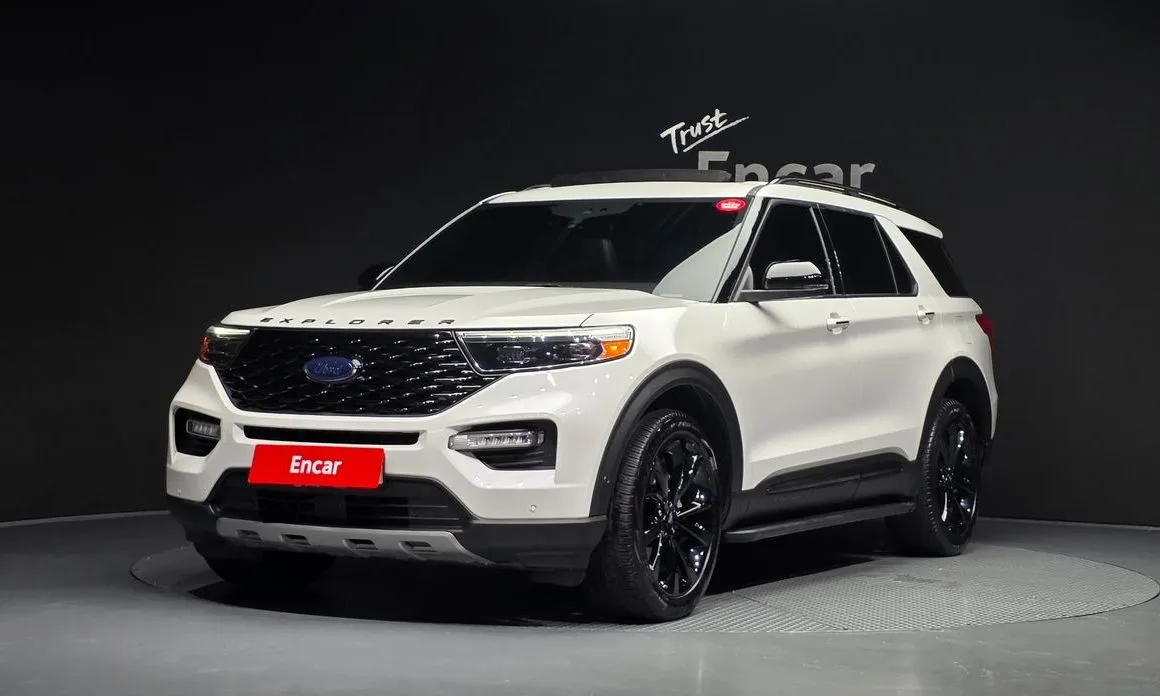 Ford Explorer 3.0 Platinum 4WD 1