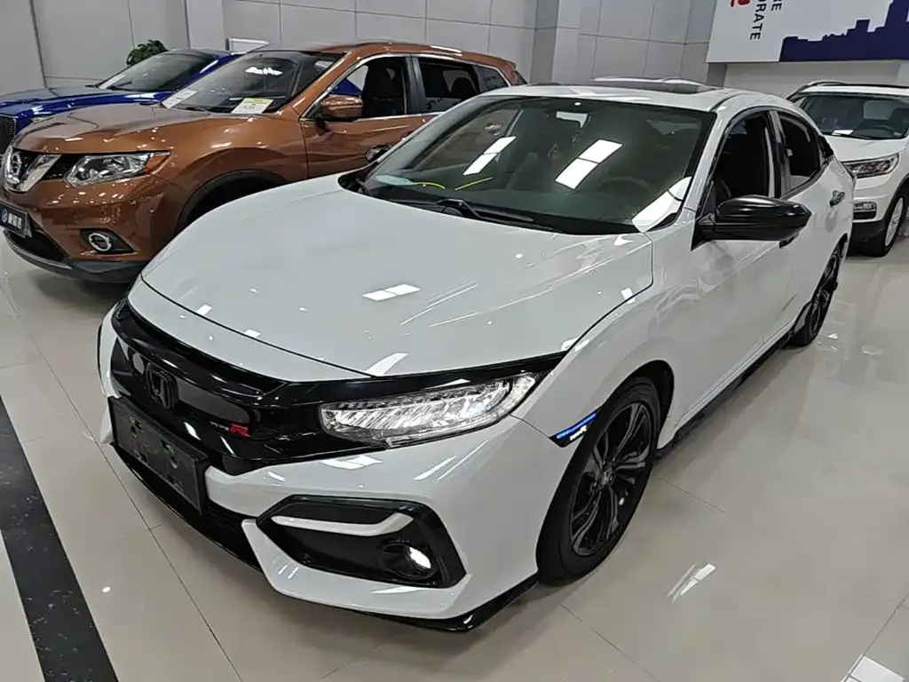 Honda Civic — фото 1