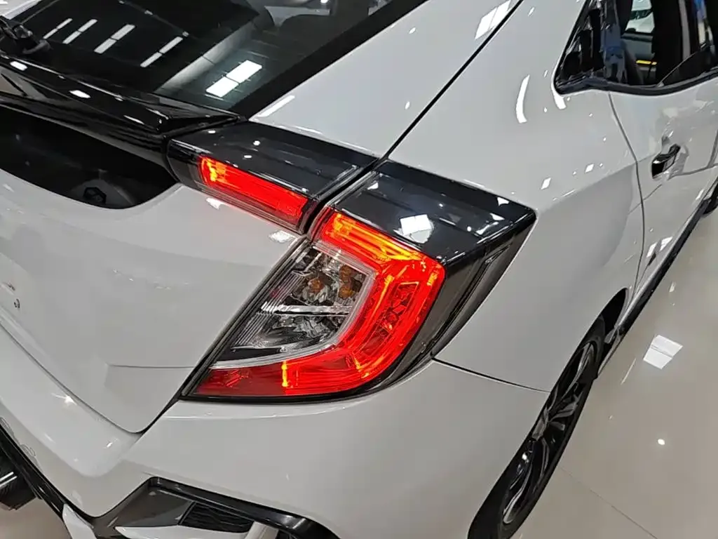 Honda Civic — фото 9