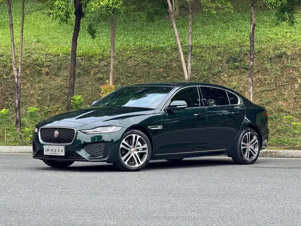 Jaguar XEL — фото 1
