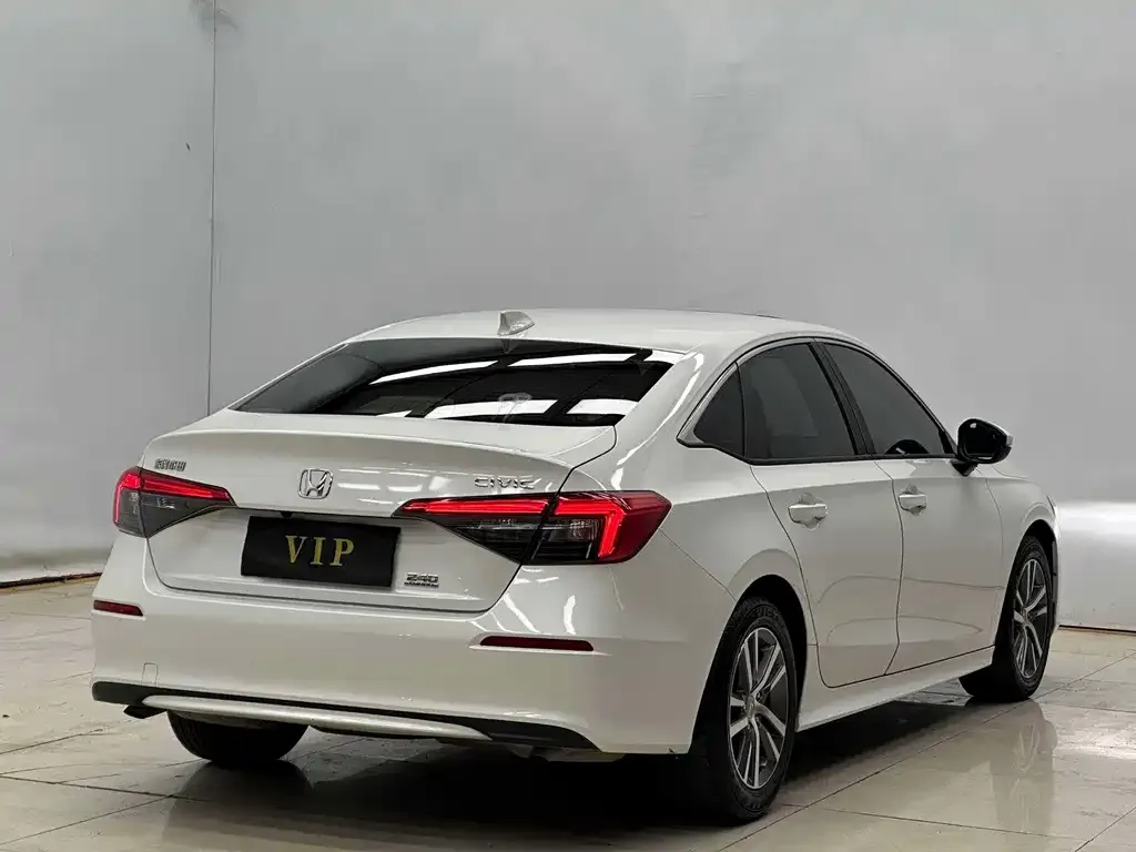 Honda Civic — фото 5