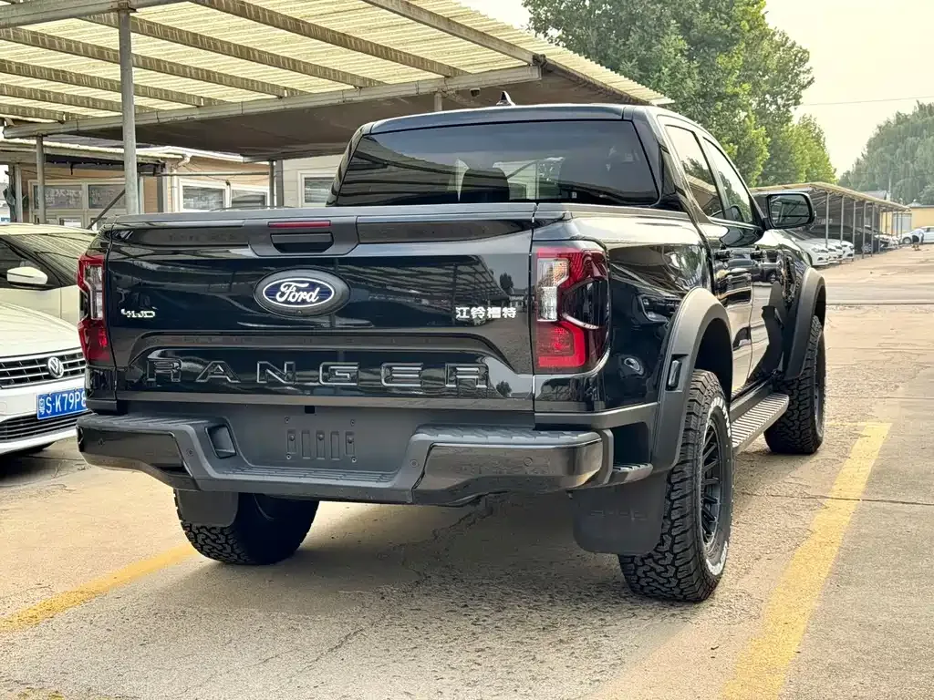 Ford Ranger — фото 10