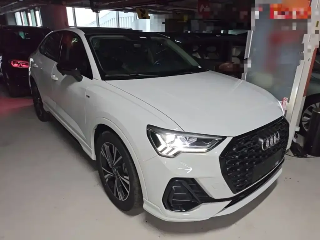 Audi Q3 Sportback — фото 6